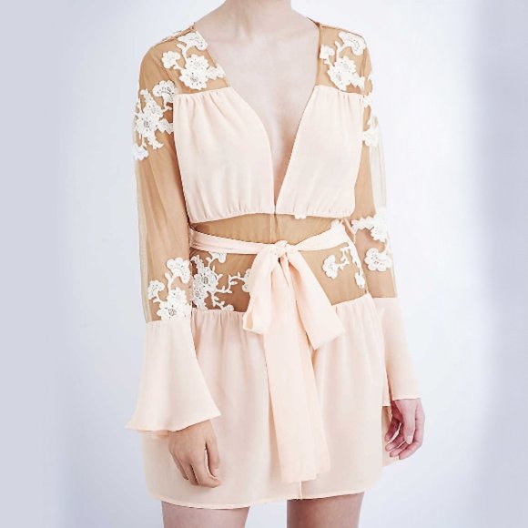 Darla Robe in Blush Pink - Picture 2 of 4